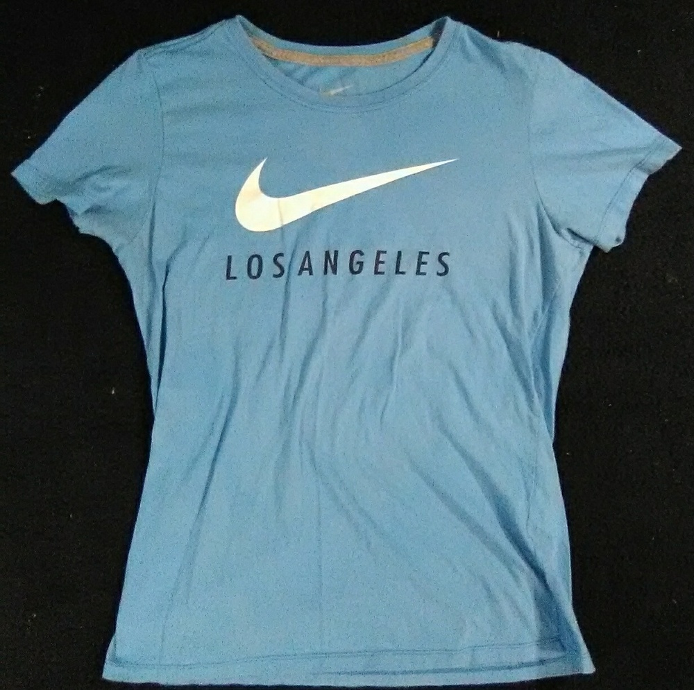 Women's Nike slim fit T shirt Los Angeles large